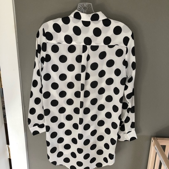 LF button down - Picture 3 of 3